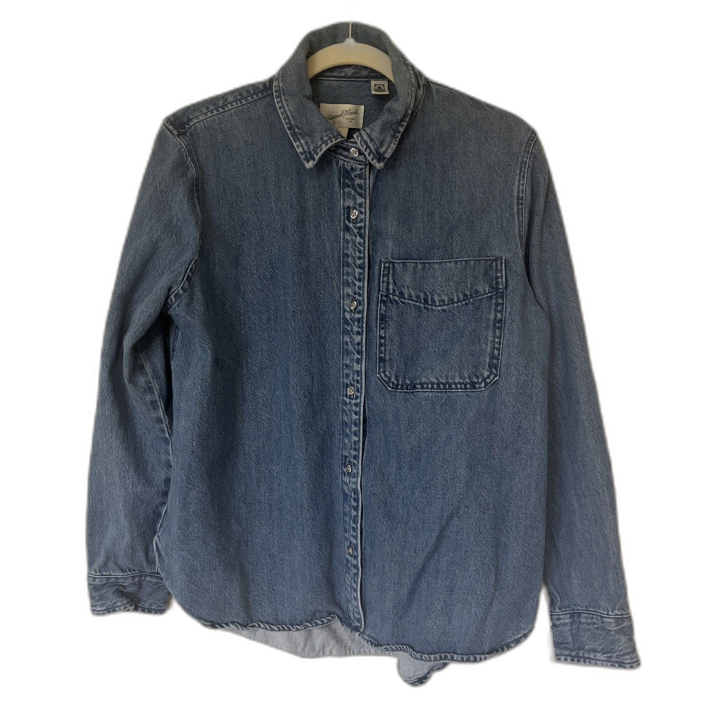 Universal Thread Women's Long Sleeve Relaxed Fit Denim Shirt Jacket Size M Blue
